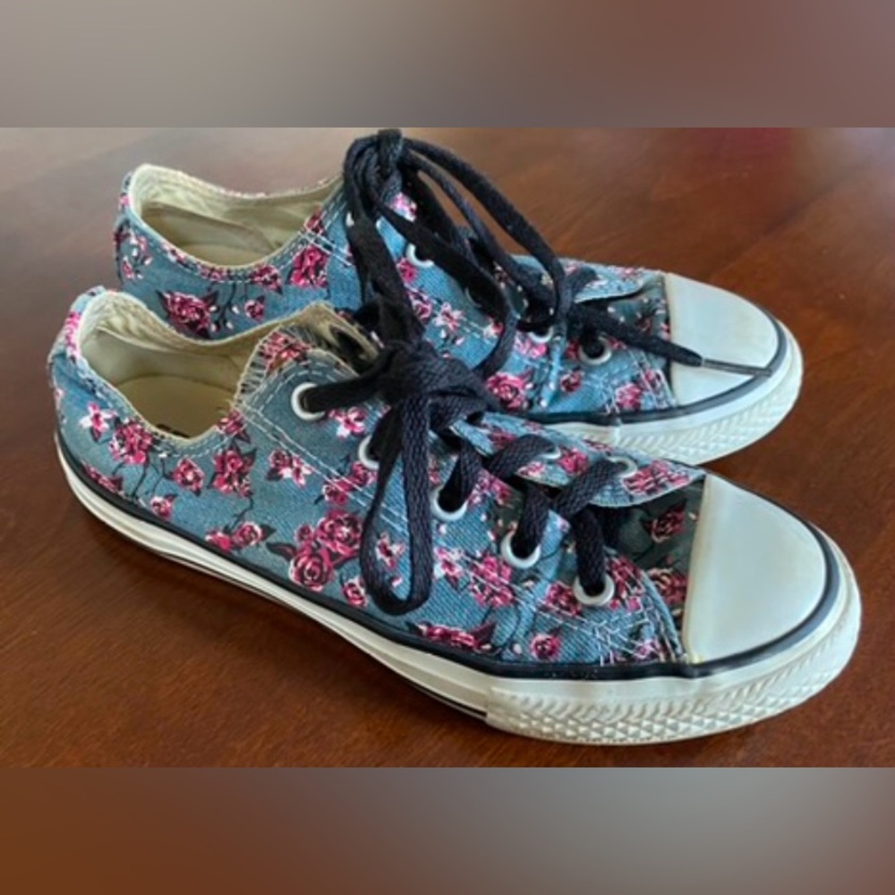 Converse All Star Girl's Floral Print Sneakers Flats Size 1